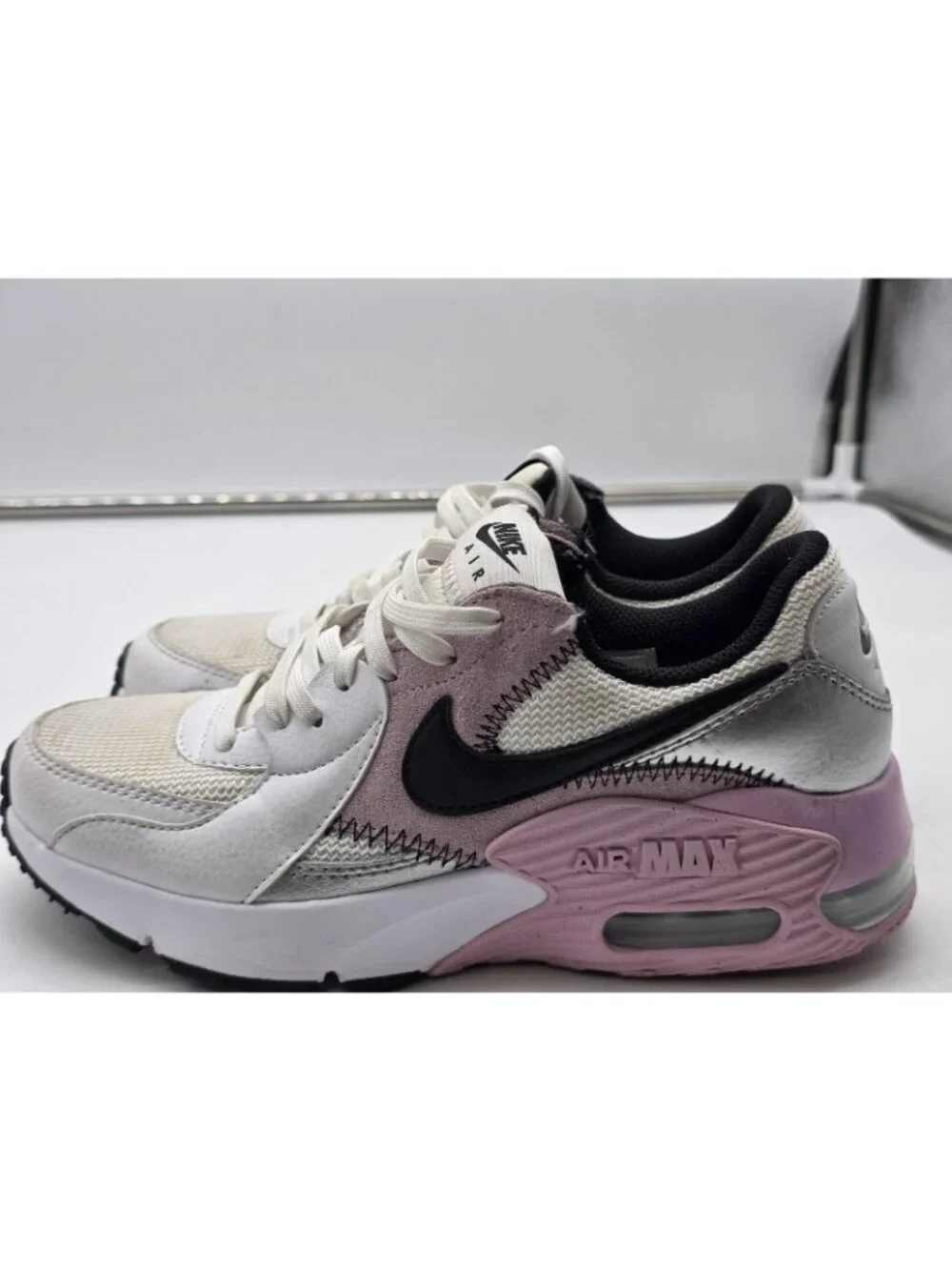 Nike Air Max Excee Shoes Womens Size 5.5 White Pink Sneakers Stained CD5432-109